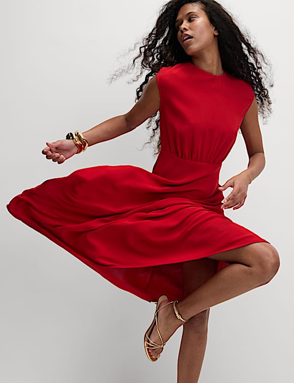 Midaxi Waisted Dress