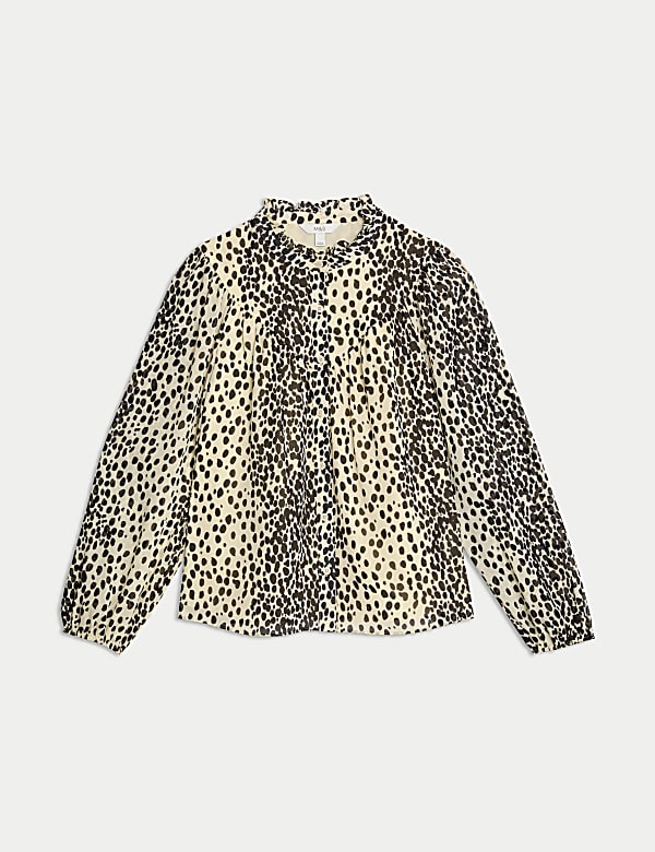 Halenka s punt&iacute;ky, ozdobn&yacute;mi vol&aacute;nky a knofl&iacute;čky u krku - CZ