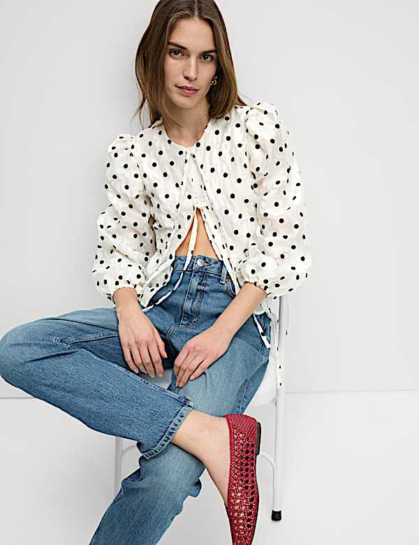 Polka Dot Tie Front Puff Sleeve Blouse