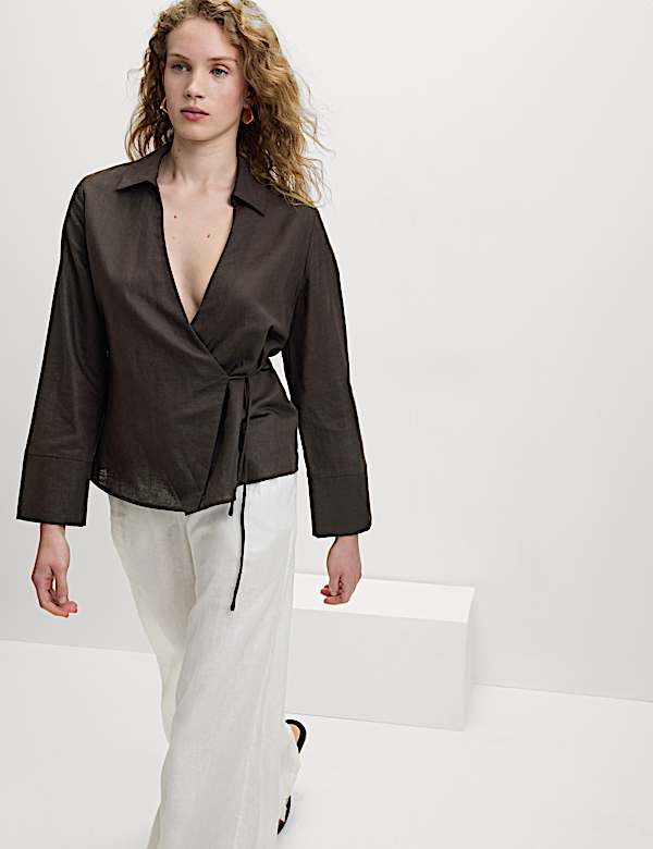 חולצת מעטפת מבד עשיר בפשתן עם קשירה - IL