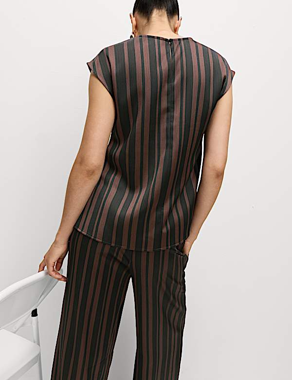 Plisse Striped Round Neck Sleeveless Top - KG