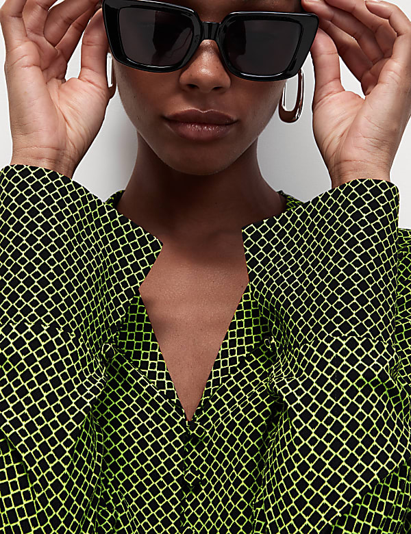 Printed Lapel Collar Shirt