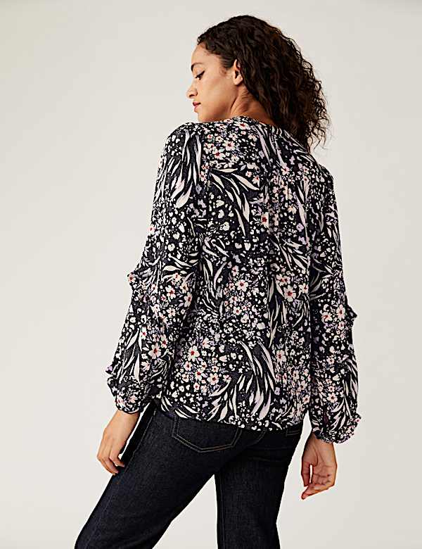 Star Print Sparkly Round Neck Blouse
