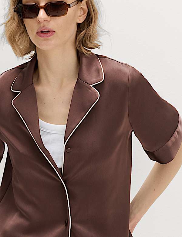 Chemise en satin avec encolure - BE
