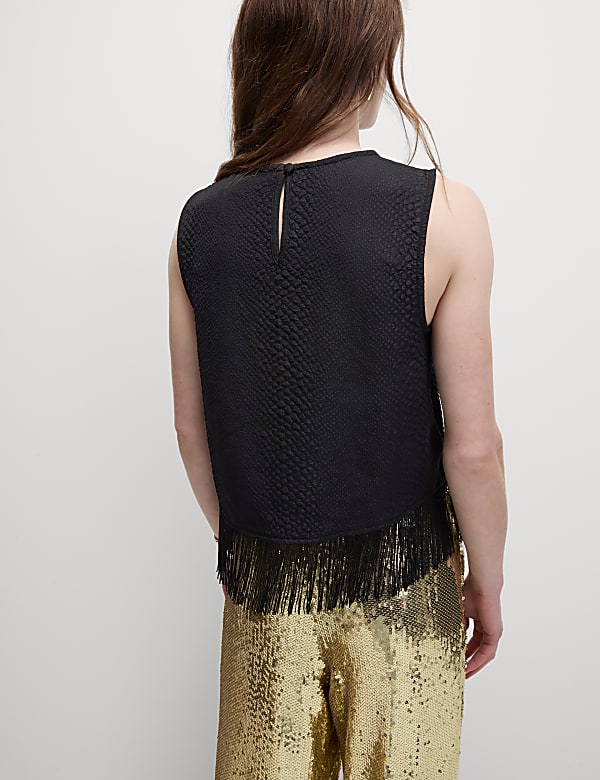 Textured Round Neck Tassel Blouse