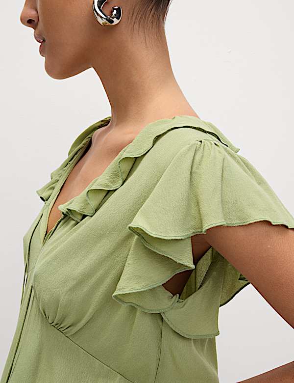 V-Neck Frill Detail Top