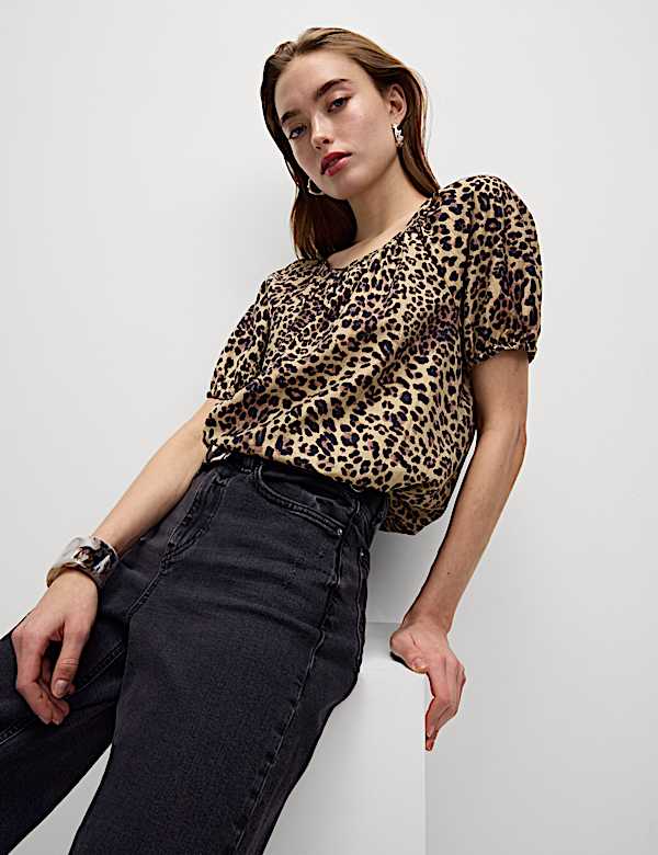 Lyocell Rich Printed Crew Neck Blouse - US