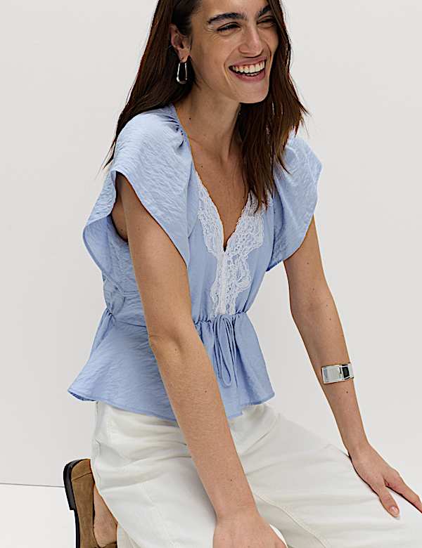 Lace V-Neck Ruffle Angel Sleeve Blouse | LIGHT CREAM | Blouses