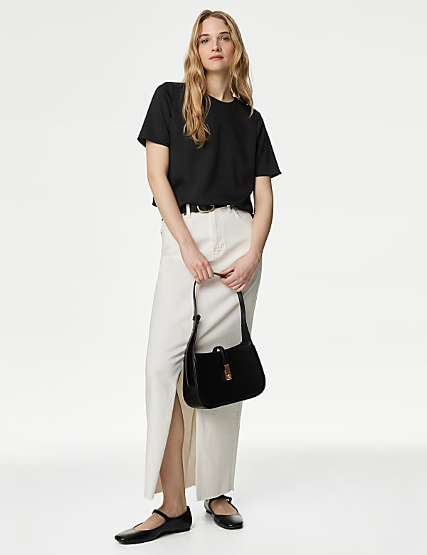 Round Neck Top