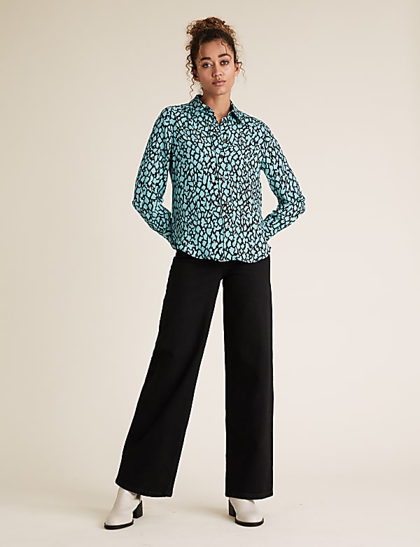 Animal Print Collared Long Sleeve Shirt