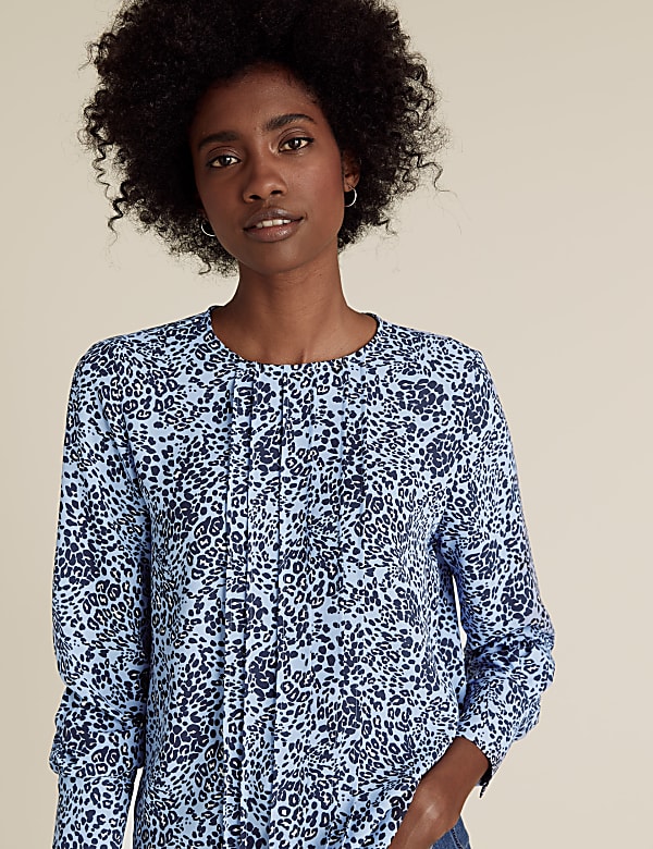 Animal Print Pintuck Long Sleeve Blouse