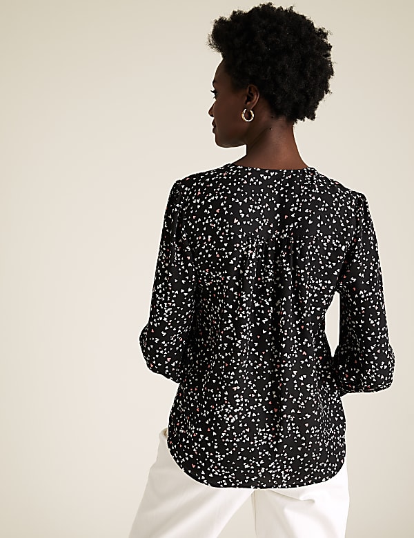 Heart Print Round Neck Long Sleeve Blouse