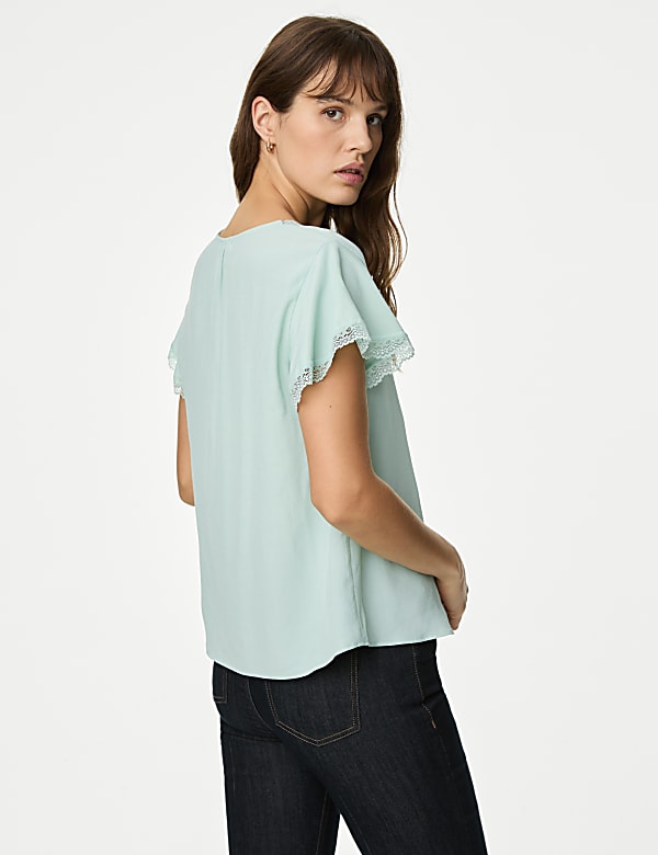 V-Neck Frill Detail Top