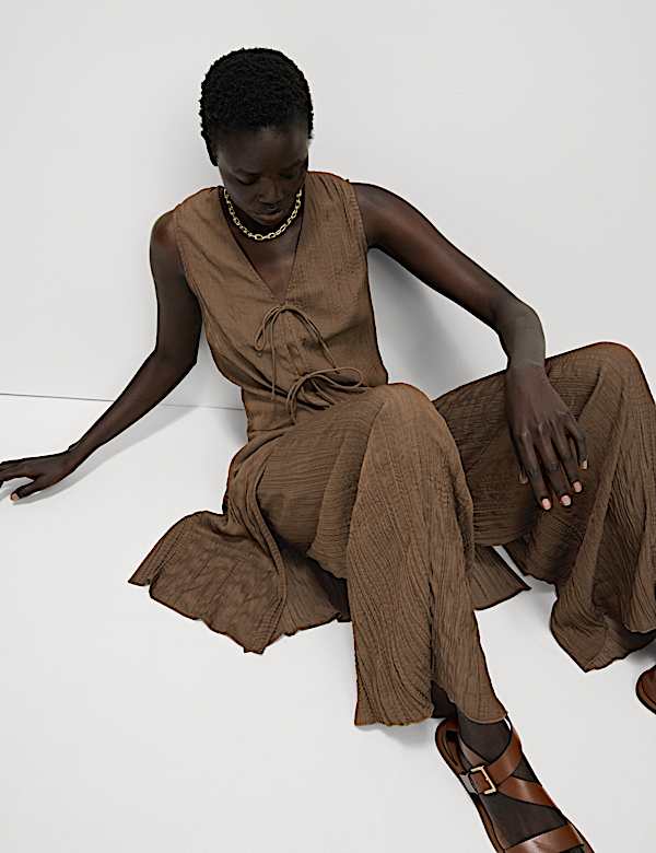 Textured Tie Front Longline Top
