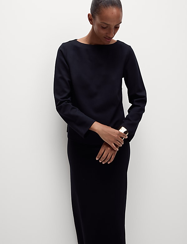 Relaxed Round Neck Top