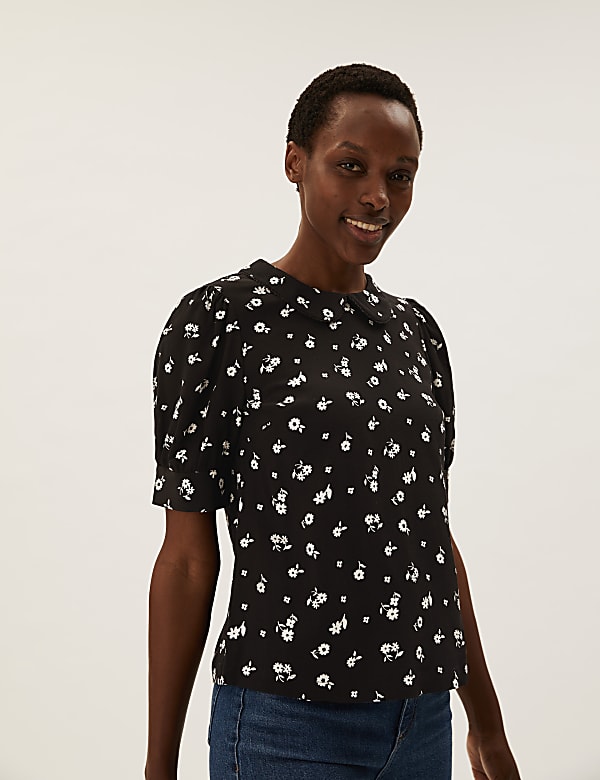 Floral Peter Pan Collar Short Sleeve Top