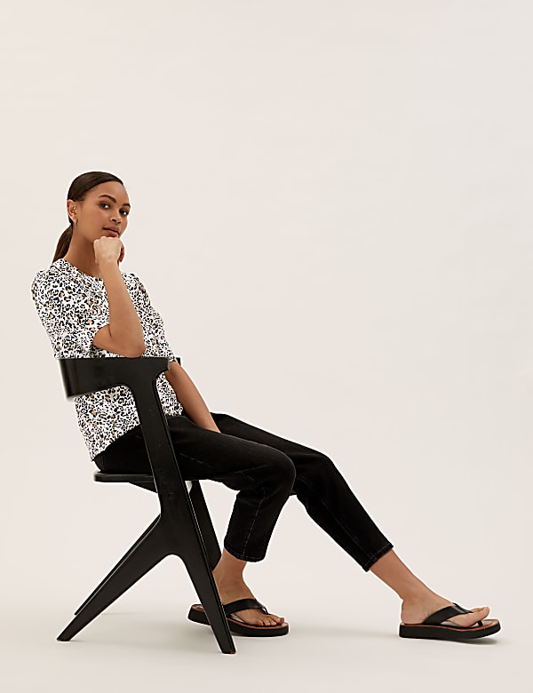 Animal Print Peter Pan Collar Top