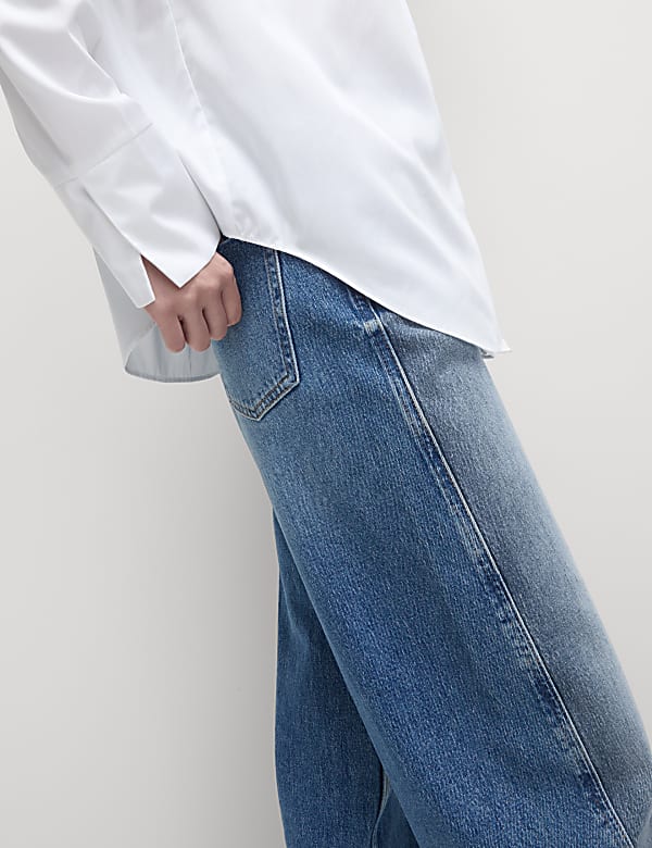 Hemd mit V-Ausschnitt aus reiner Baumwolle - AT