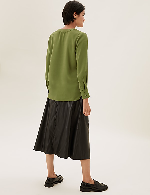 V-Neck Long Sleeve Popover Blouse