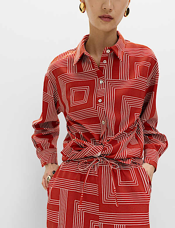 Geometric Print Collared Shirt