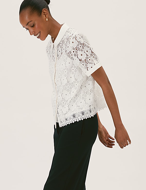 Lace Collared Short Sleeve Shirt