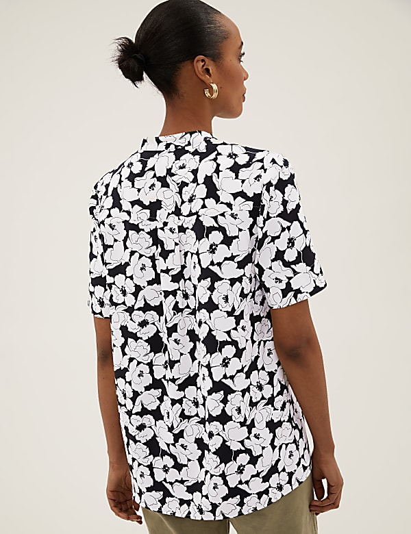Floral V-Neck Pintuck Short Sleeve Blouse