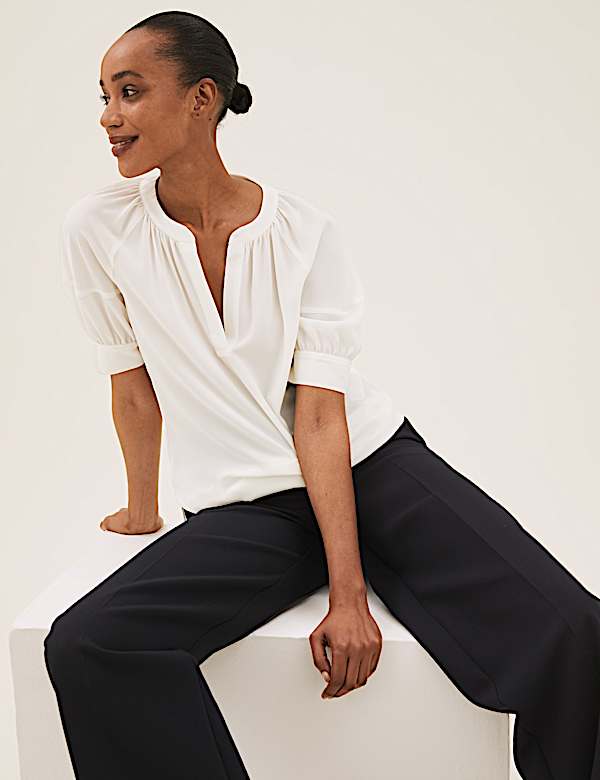V-Neck Puff Sleeve Popover Blouse