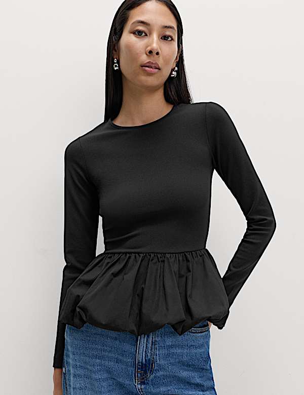 Top s přidaným volánkem a balónovým lemem - CZ