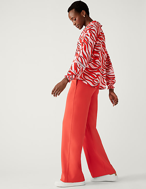 Printed Tie Neck Blouse
