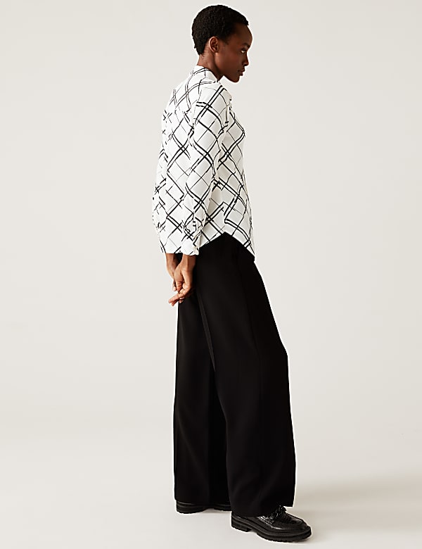 Printed Collared Long Sleeve Shirt