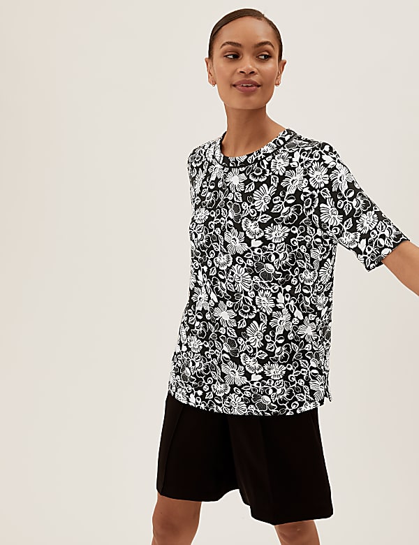 Floral Round Neck Short Sleeve Top