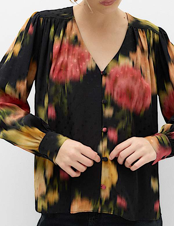 Printed Jacquard V-Neck Button Through Blouse - US