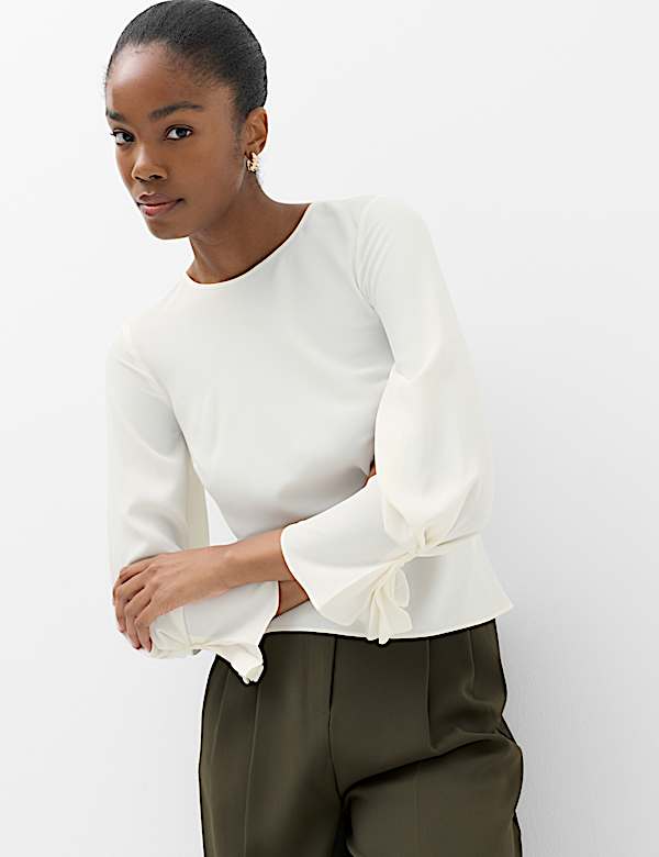 Regular Fit Pleat Detail Top