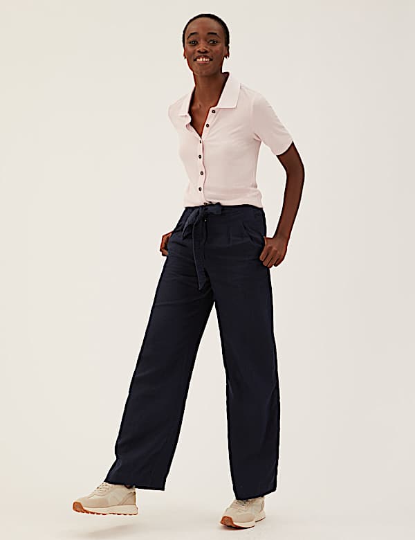 Ribbed Collared Short Sleeve Top