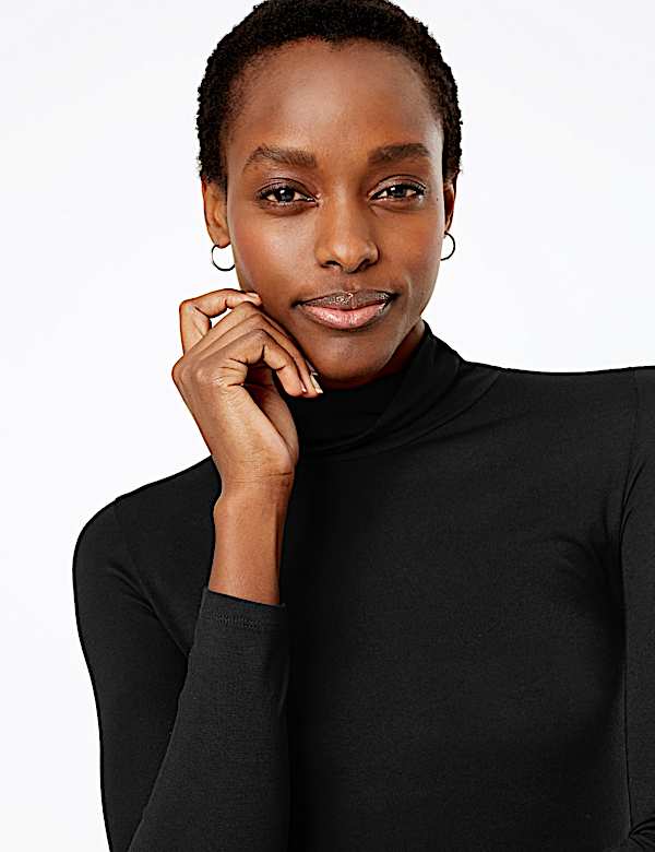 Fitted Funnel Neck Top