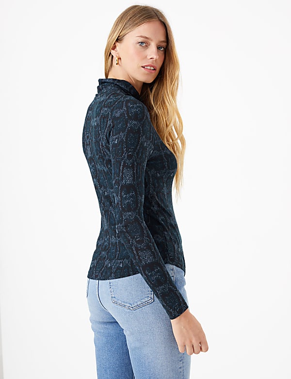 Animal Print Turtle Neck Fitted Top