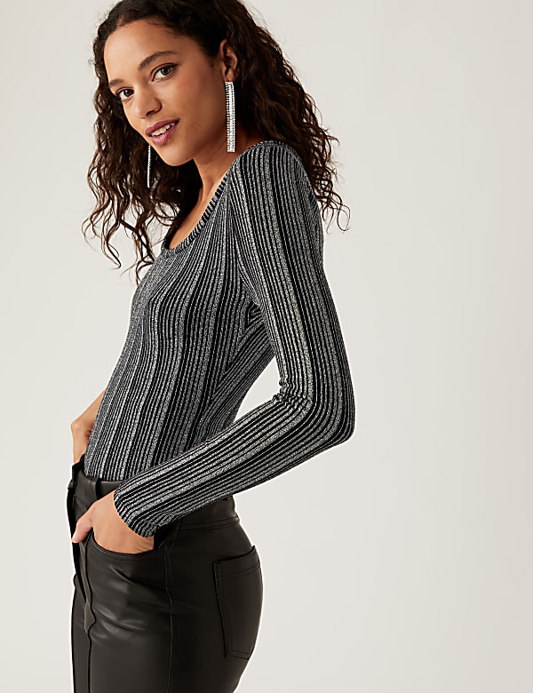 Sparkly Ribbed Scoop Neck Fitted Top
