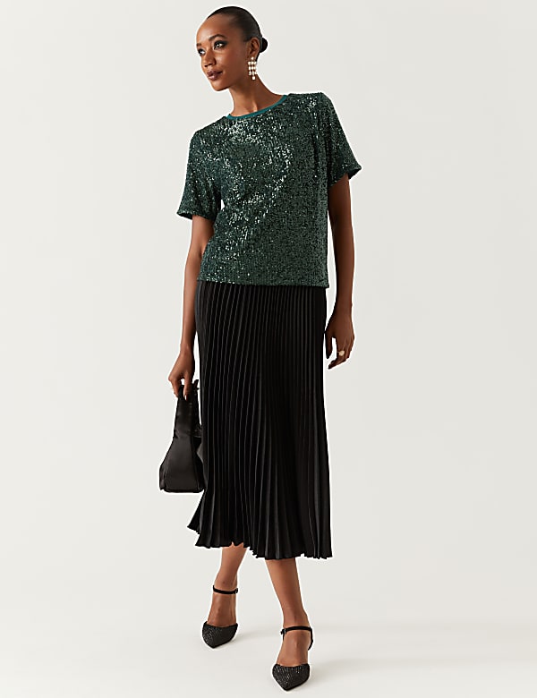 Sequin Round Neck Regular Fit Top