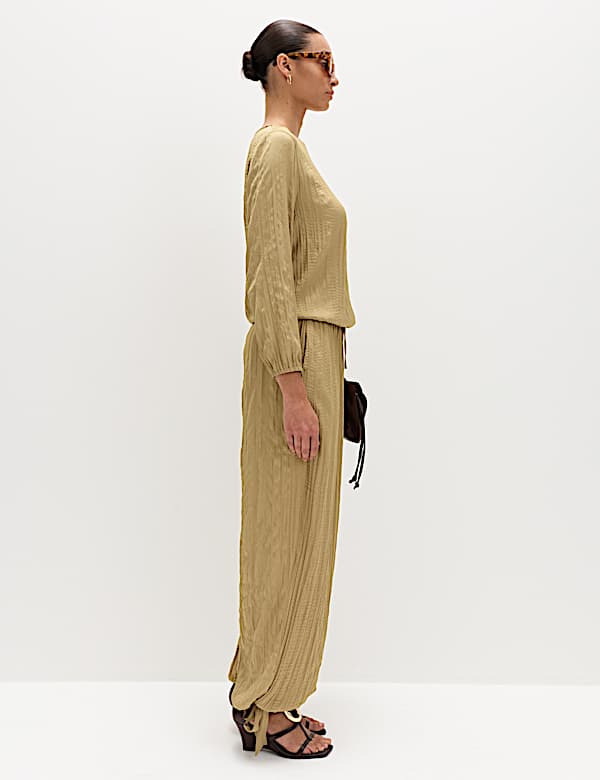 Textured Slash Neck Blouse
