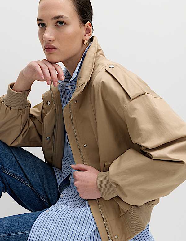 ז'קט בומבר מבד עשיר בכותנה במראה סטן - IL