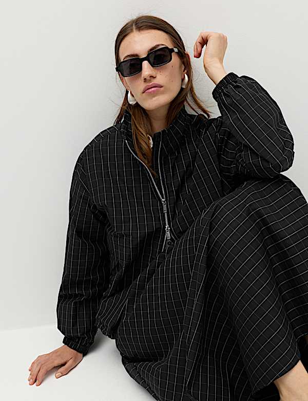 Checked Funnel Neck Windbreaker Jacket - DK