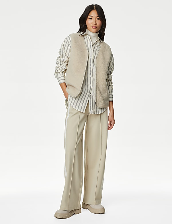 Borg Lightweight Collarless Gilet