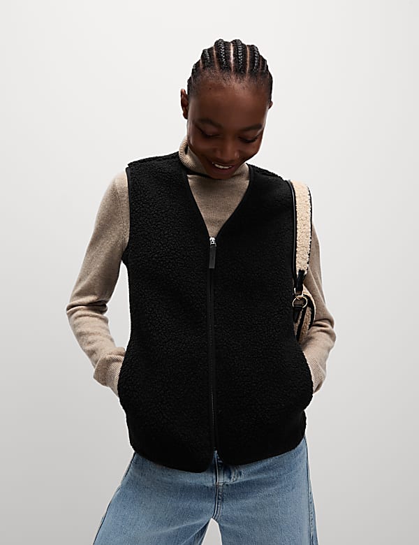Borg Lightweight Collarless Gilet - TW