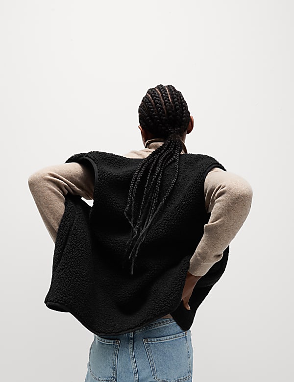 Borg Lightweight Collarless Gilet - TW