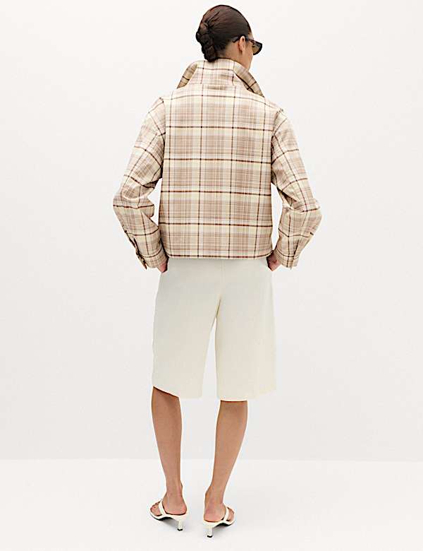 Checked Funnel Neck Barn Jacket - KR