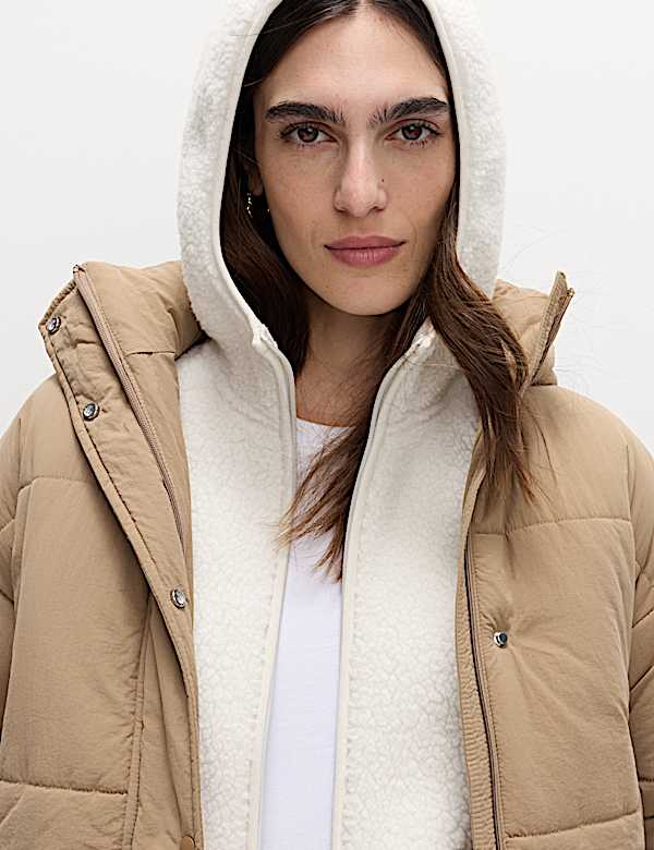 Borg Lightweight Hooded Jacket