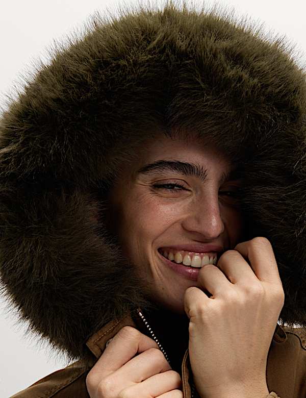 מעיל פארקה מכותנה טהורה עם גימור דמוי פרווה - IL