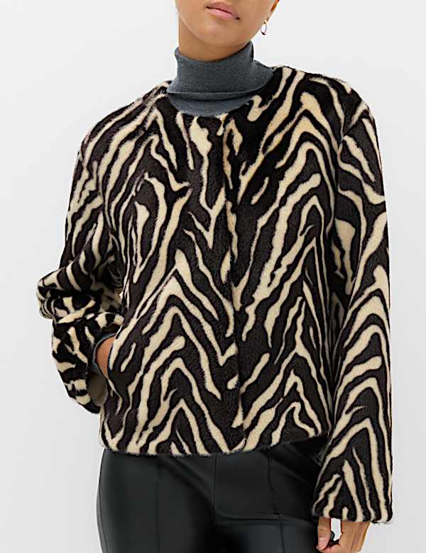 Jaket Pendek Motif Zebra Bulu Imitasi - ID