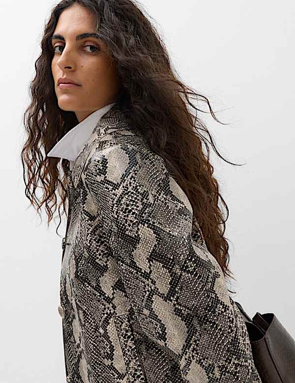 Snakeskin Print Clean Edge Short Jacket - MV
