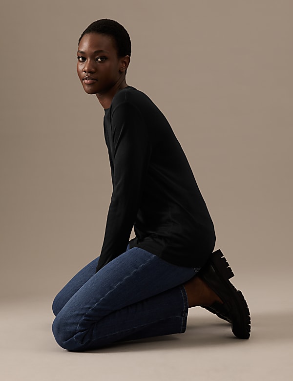 Round Neck Long Sleeve Top